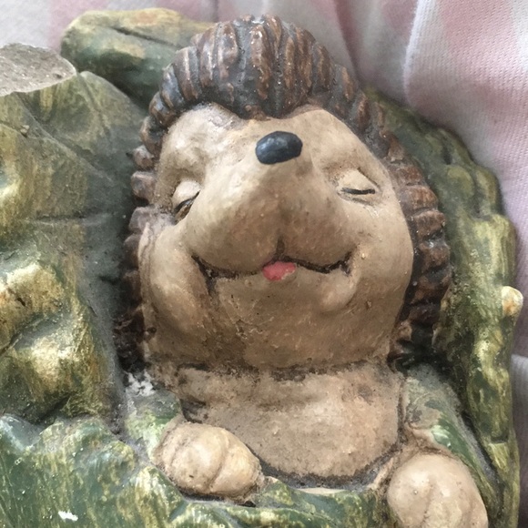 Resin Hedgehog Sleeping Wrapped in Leaves - Picture 8 of 12
